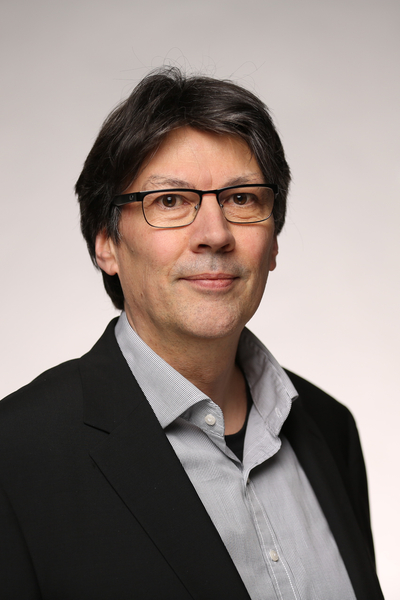 Dr. Andreas Schmal