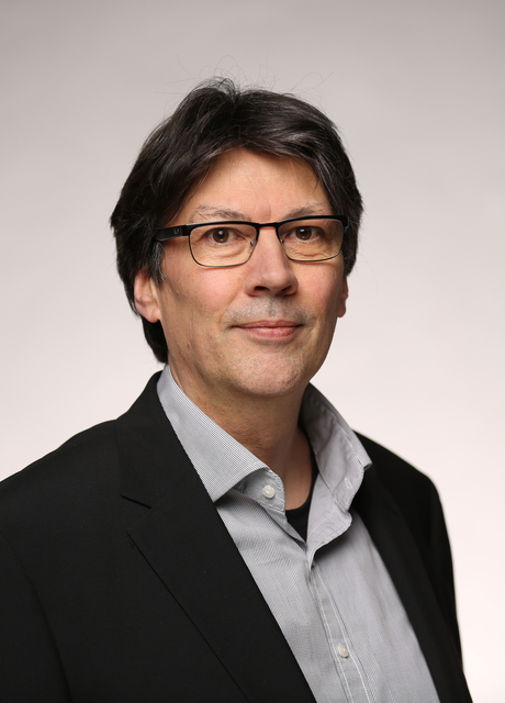 Dr. Andreas Schmal